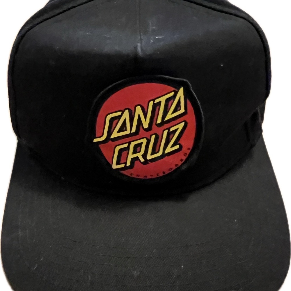 Santa Cruz Skateboards Black and Red Cap Hat Snap Back CLEAN 100% Cotton